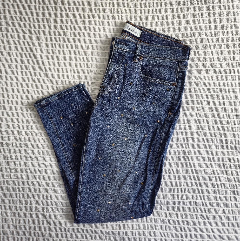 Gap Straight Leg Girlfriend / Boyfriend Denim Jeans Metal Embellishments